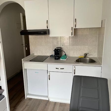 Haus Zur Eiche Private 1 Zimmerstudios Chur Buitenkant foto