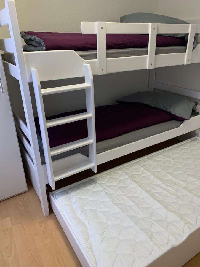 Haus Zur Eiche Private 1 Zimmerstudios Chur Buitenkant foto